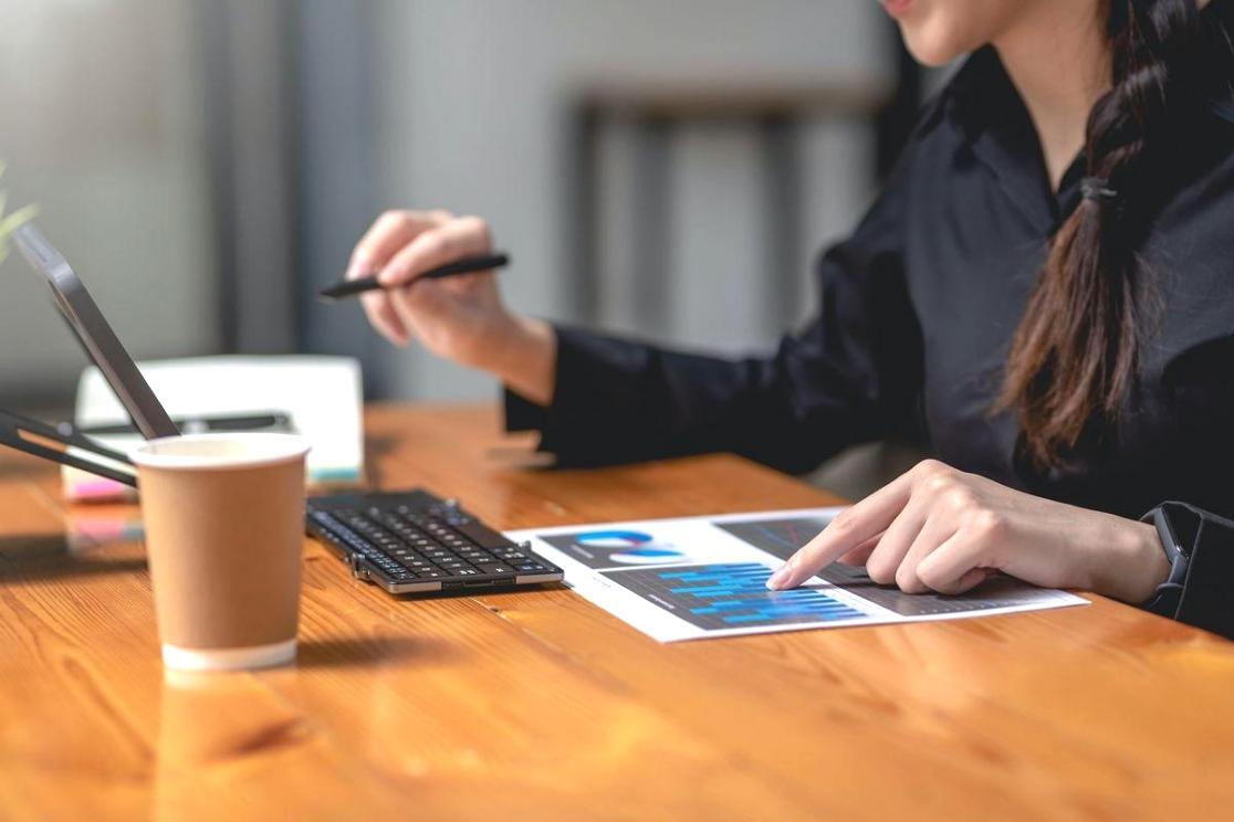 Live-Sessions und interaktive Workshops